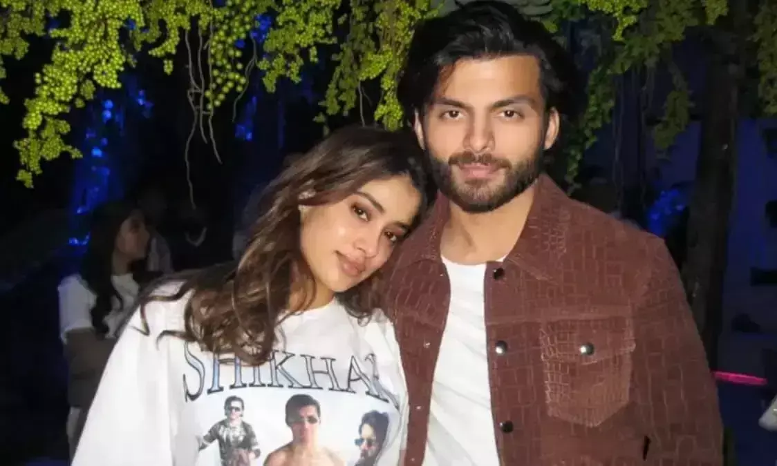 జాన్వీ కపూర్‌ మరీ ఇంత ఓపెన్‌ అయ్యిందేంటి...!