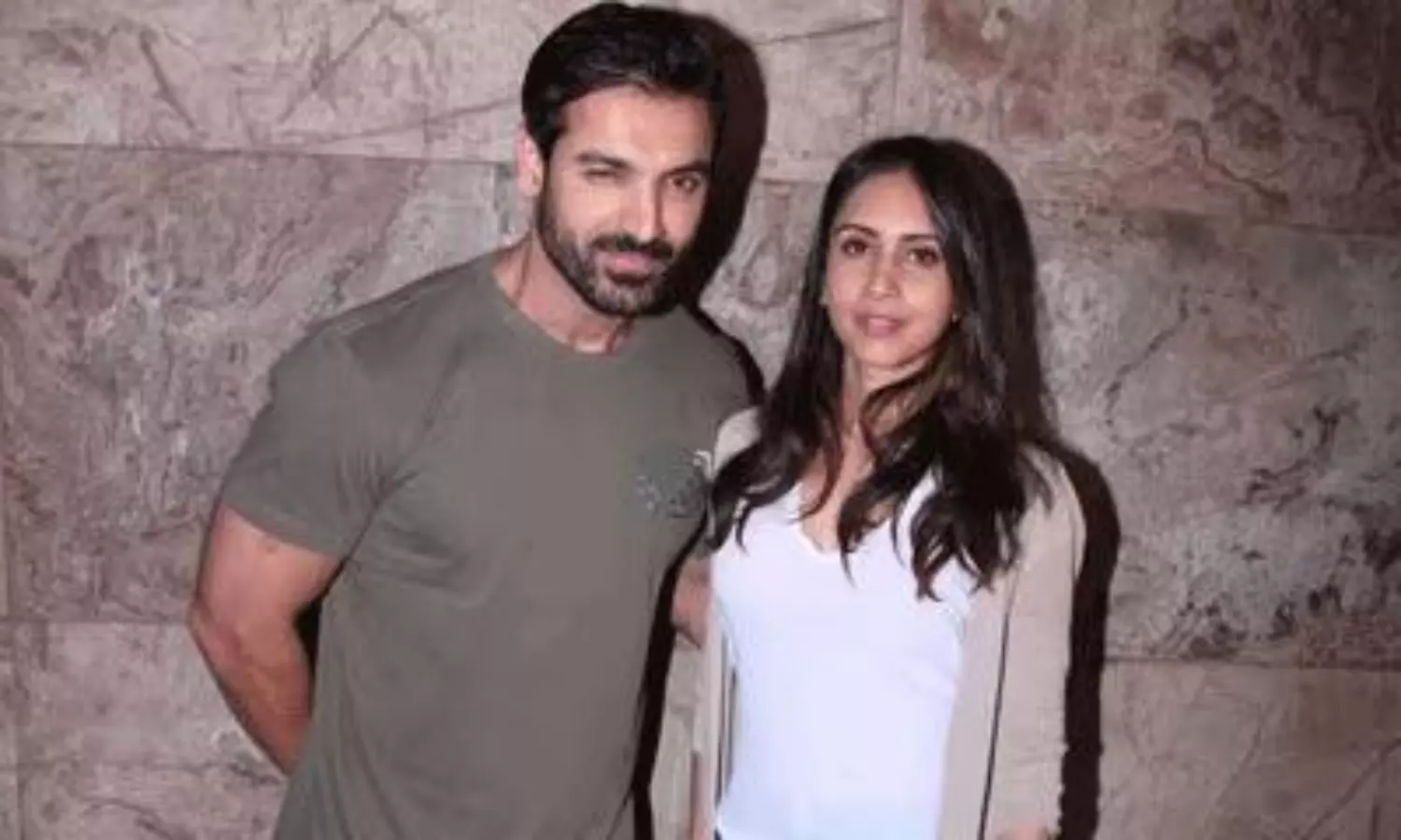 పెద్ద పొజిష‌న్ కోసం పిల్ల‌ల్ని క‌న‌ని స్టార్ హీరో