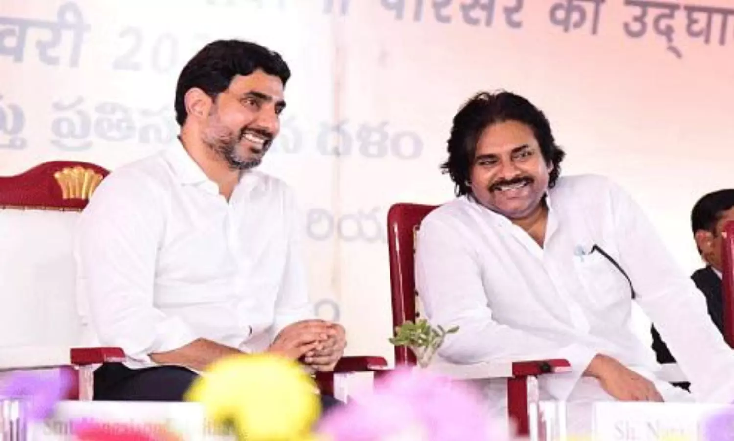 జై హిందీ ...పవన్ బాటలో లోకేష్!