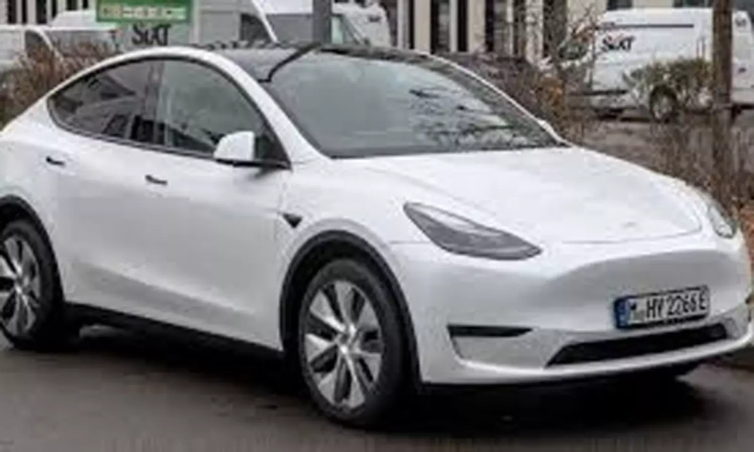 టెస్లా కారు: అమెరికాలో రూ.32 లక్షలు, ఇండియాలో రూ.68 లక్షలు! టెస్లా కారు: అమెరికాలో రూ.32 లక్షలు, ఇండియాలో రూ.68 లక్షలు!