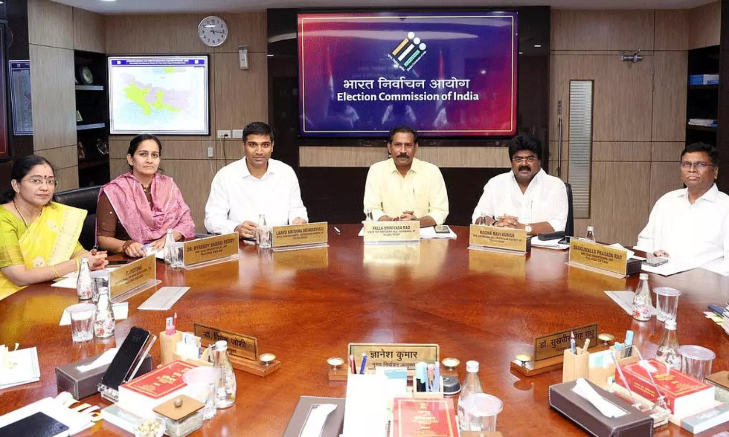 మొన్న వైసీపీ.. నేడు టీడీపీ.. ఈసీతో కీలక భేటీ