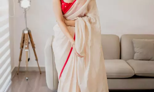 Ashika Ranganath Looks Adorable in Sarees Ashika Ranganath Looks Adorable in Sarees
