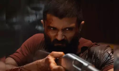 విజయ్ ను టార్గెట్ చేశారు.. కింగ్ డమ్ తో అందరి లెక్కలు తేలుస్తాడు