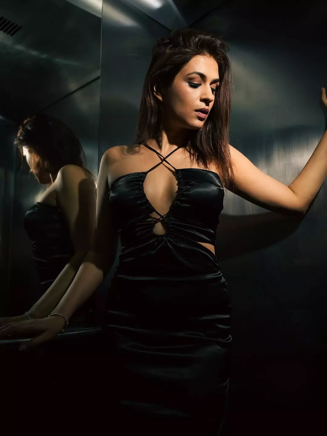 Shraddha Das Recent Look Sets The Fashion Bar High