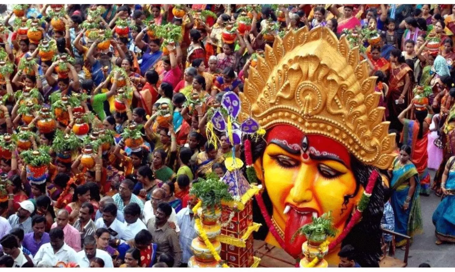 వరుసగా ఐదు రోజులు..! ఎగిరి గంతేస్తున్న విద్యార్థులు.. బ్యాంకులు పని చేసేది కూడా ఈ రోజులే.. వరుసగా ఐదు రోజులు..! ఎగిరి గంతేస్తున్న విద్యార్థులు.. బ్యాంకులు పని చేసేది కూడా ఈ రోజులే..