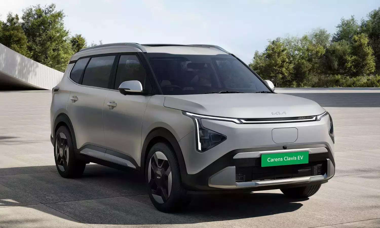 సింగిల్ ఛార్జింగ్తో 490 కి.మీ. మార్కెట్లోకి ‘కియా’ సంచలనం సింగిల్ ఛార్జింగ్తో 490 కి.మీ. మార్కెట్లోకి ‘కియా’ సంచలనం