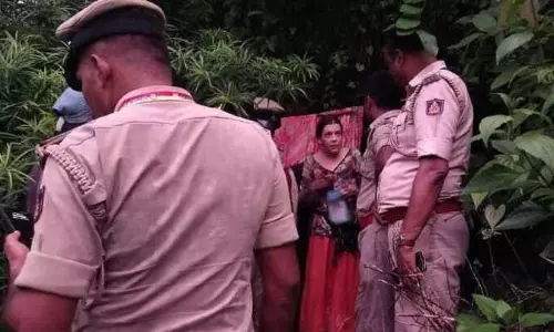 గోకర్ణ గుహలో ఏళ్లకు ఏళ్లుగా ఉంటున్న రష్యన్ మహిళ ఏం చెప్పింది?