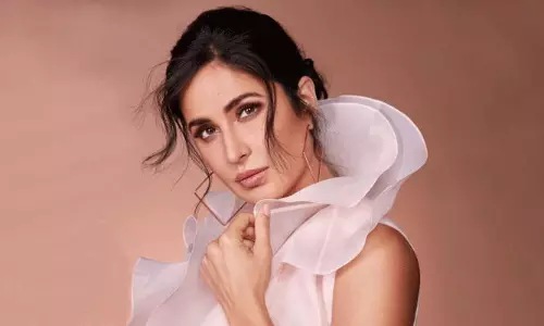 250 కోట్లు.. రేసులో దీపిక వెన‌క్కి.. క‌త్రిన ముందుకు!