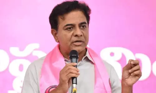 గోదావ‌రి జ‌లాల‌తో గురు ద‌క్షిణ‌:  కేటీఆర్‌