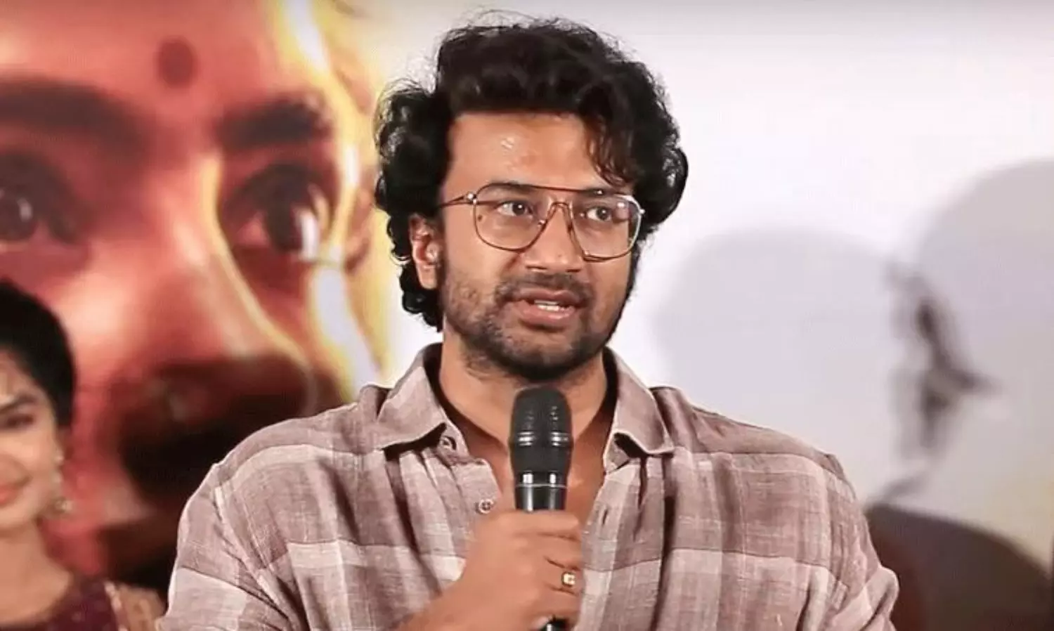 ఇండస్ట్రీని నడిపించేది ఈ సినిమాలే..!