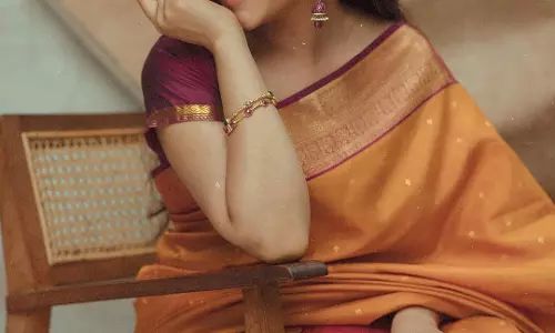 Priyanka Mohan Shares a Traditional Look with Fans