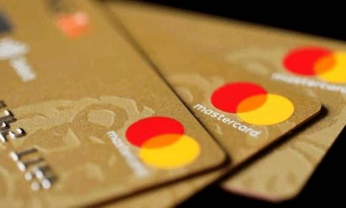 క్రెడిట్ కార్డు యాక్టివేషన్ మోసం: నిమిషాల్లో ₹1.42 లక్షలు మాయం