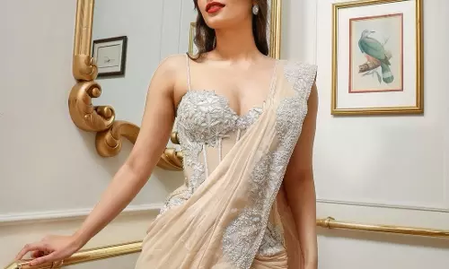 Manushi Chhillar Shares Glimpse of Grace