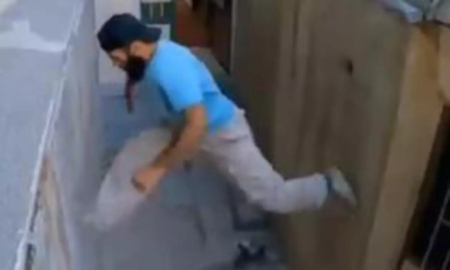 వైరల్ స్టంట్స్ వీడియో.. అందులో ఉన్నది దేవరకొండనా..?