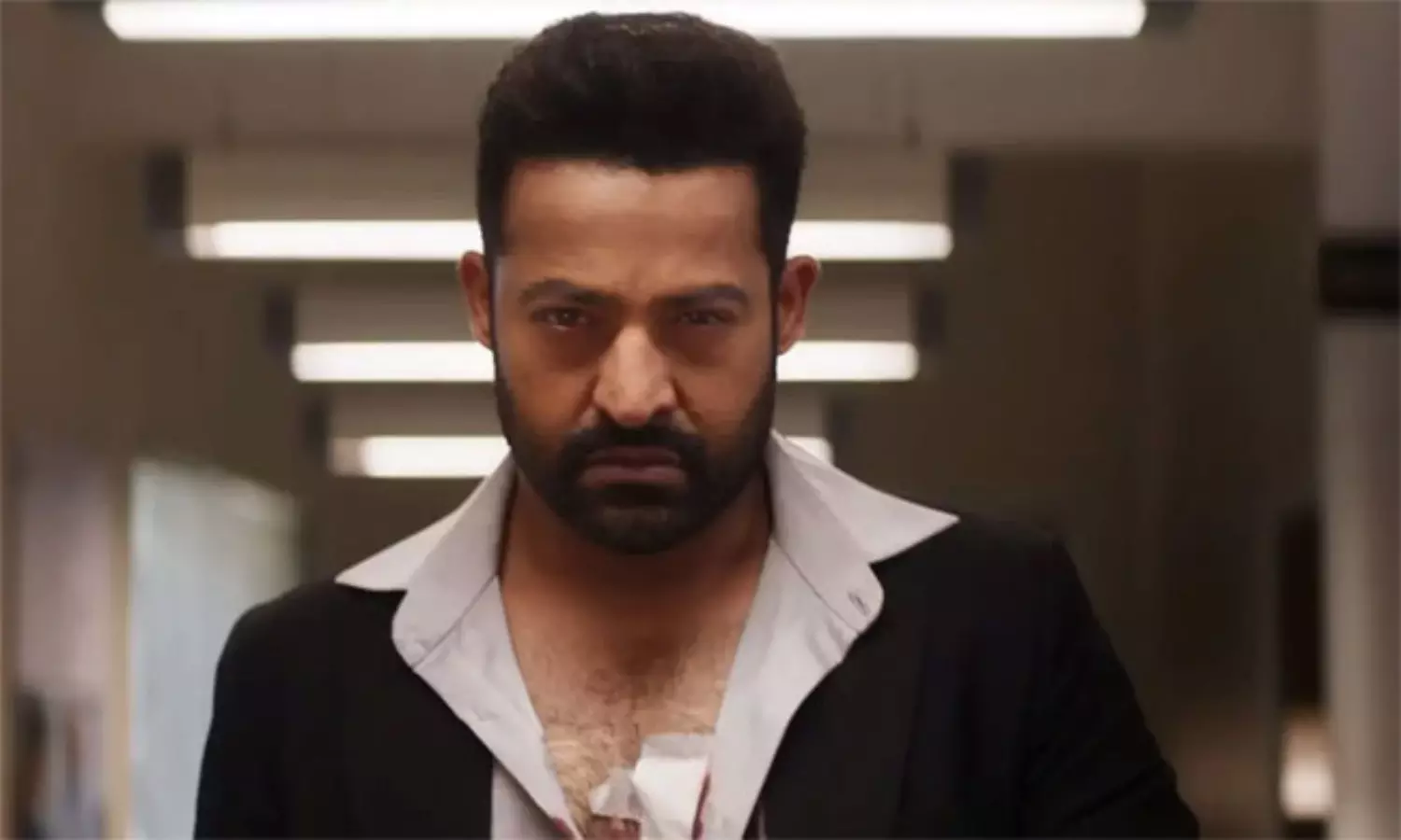 అభిమానులకు తారక్ అభయహస్తం! అభిమానులకు తారక్ అభయహస్తం!