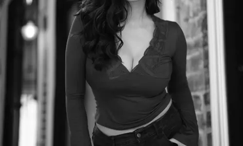 Shivangi Verma Challenges Fans to Guess Her T-Shirt Color in New Post