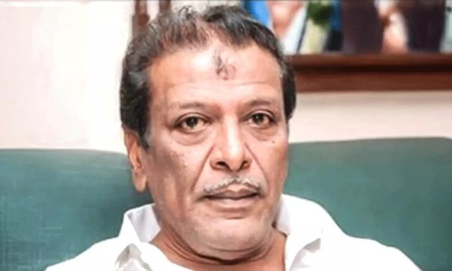 బ్రేకింగ్... కరుణానిధి పెద్ద కుమారుడు, నటుడు ముత్తు మృతి! బ్రేకింగ్... కరుణానిధి పెద్ద కుమారుడు, నటుడు ముత్తు మృతి!