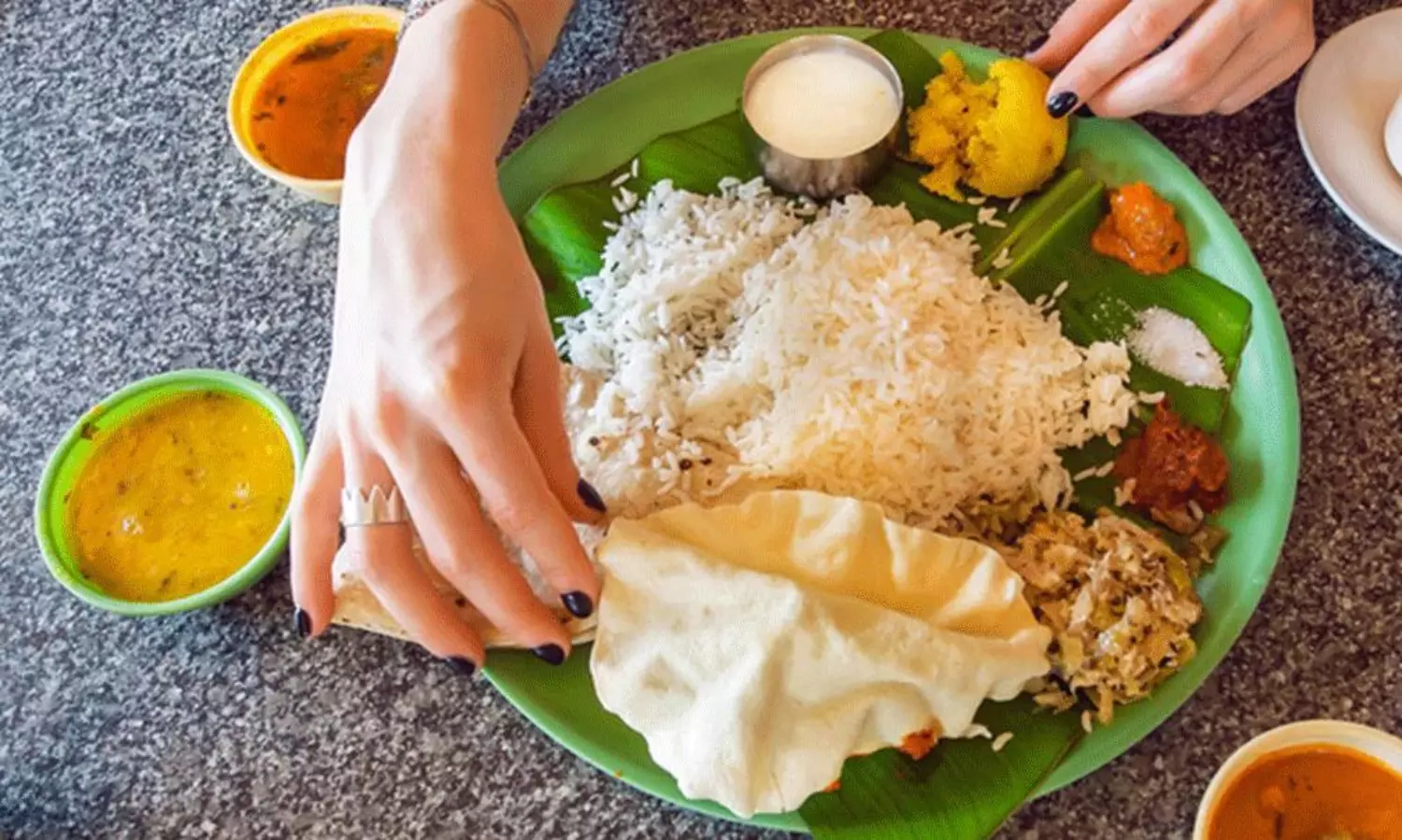 భోజనం తర్వాత వెంటనే చేయకూడని 5 పనులు భోజనం తర్వాత వెంటనే చేయకూడని 5 పనులు