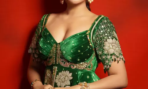 Regal Radiance  Nidhhi Agerwal’s Ethnic Elegance in Green