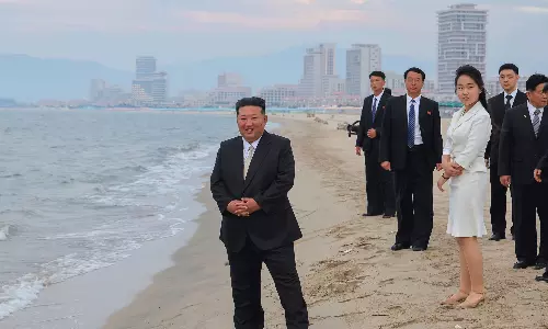 కిమ్  రాజ్యంలోని కొత్త కళకు కండిషన్స్  మొదలైపోయాయిగా..!