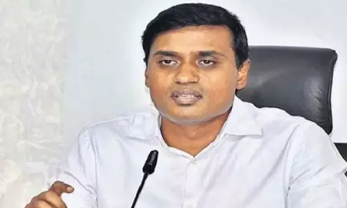 వస్తున్నా.. అరెస్టు చేసుకోండి..! సిట్ కు సమాచారమిచ్చిన మిథున్ రెడ్డి?