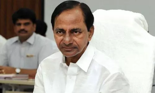 కేటీఆర్ కోసం కేసీఆర్ మౌనవ్యూహం! కవిత సంగతి ఏంటో?