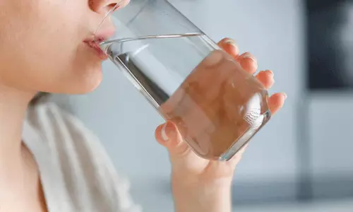 రోజుకి ఎంత నీరు తాగాలి? ‘8 గ్లాసుల’ సూత్రం మూఢనమ్మకమేనా?