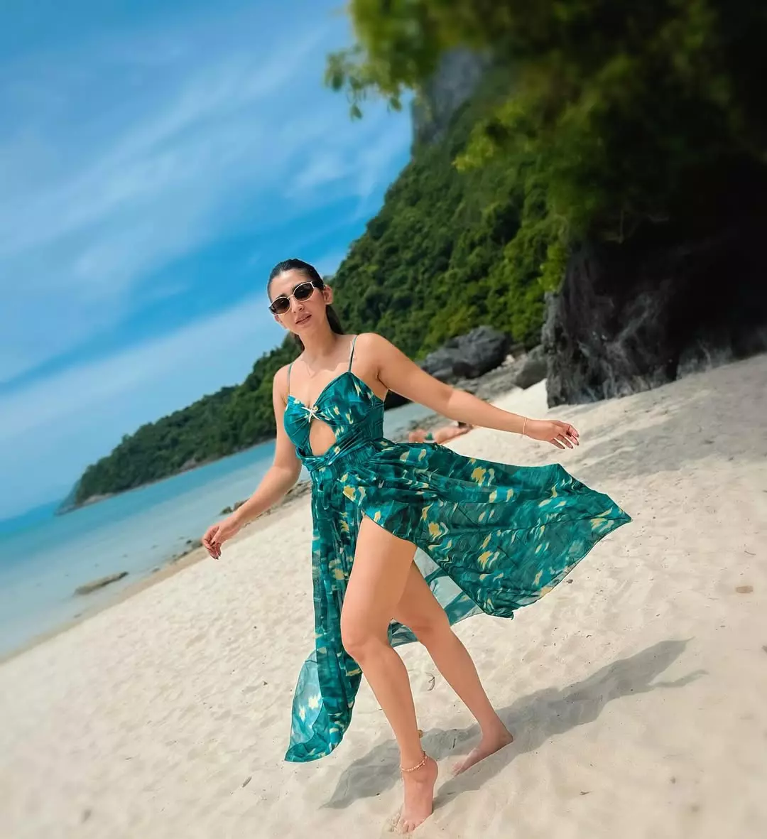 Oindrila Sen’s Beachside Escape Will Make You Fall in Love Oindrila Sen’s Beachside Escape Will Make You Fall in Love