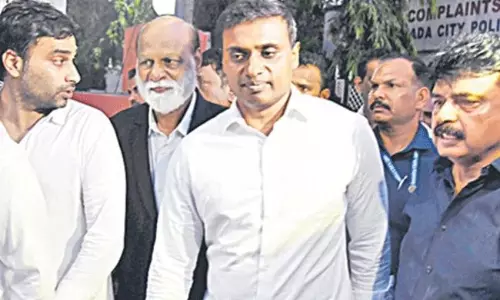 ఏసీబీ కోర్టు కీలక నిర్ణయం... రాజమండ్రి  సెంట్రల్  జైలుకు మిథున్  రెడ్డి!