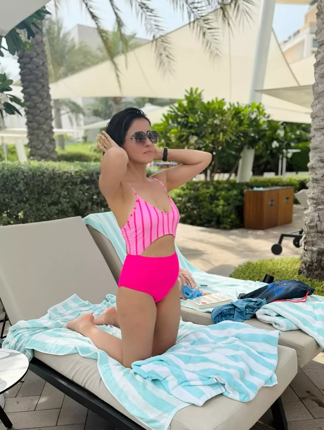 Manmadhudu Heroine Enjoys A Day Near the Pool in Pink