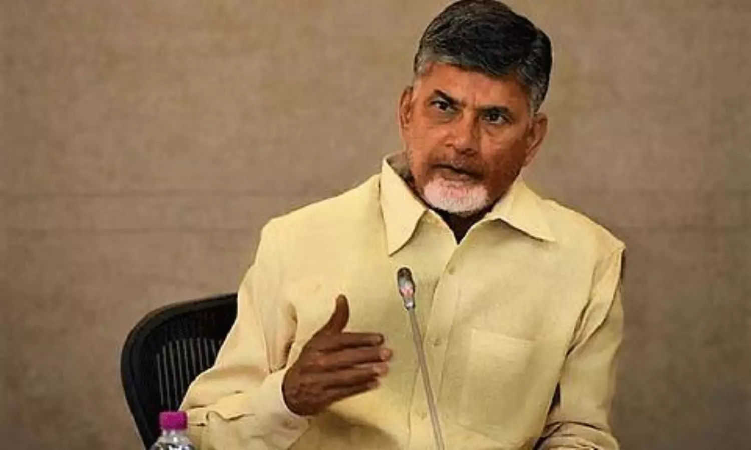 లిక్కర్ స్కాంలో బీజేపీని ఇరుకున పెట్టే వ్యూహం.. చంద్రబాబు మాస్టర్ మైండ్?