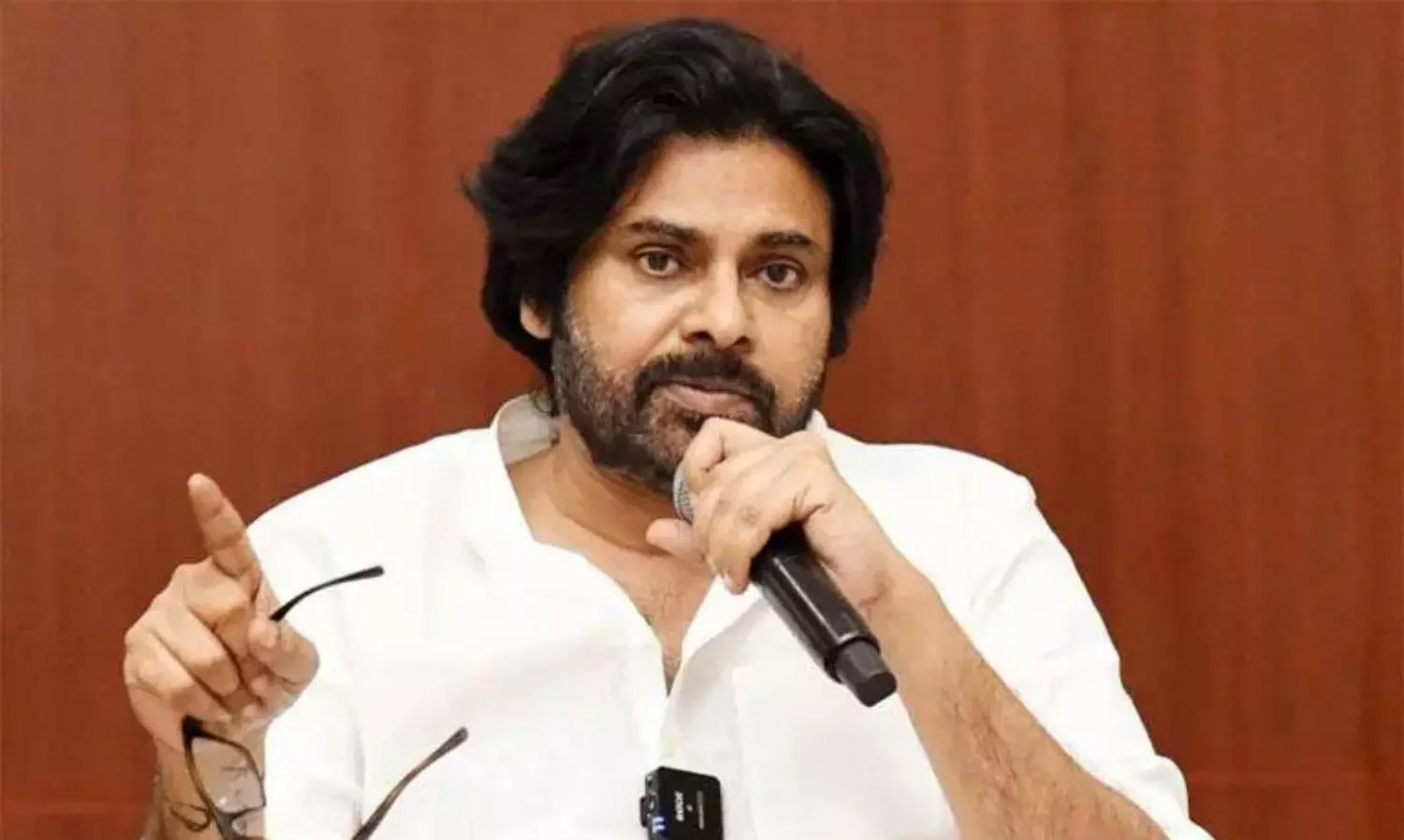 జనంలోకి జనసేన దిగుతోంది... ఎక్కడ .. ఎలా... ? జనంలోకి జనసేన దిగుతోంది... ఎక్కడ .. ఎలా... ?