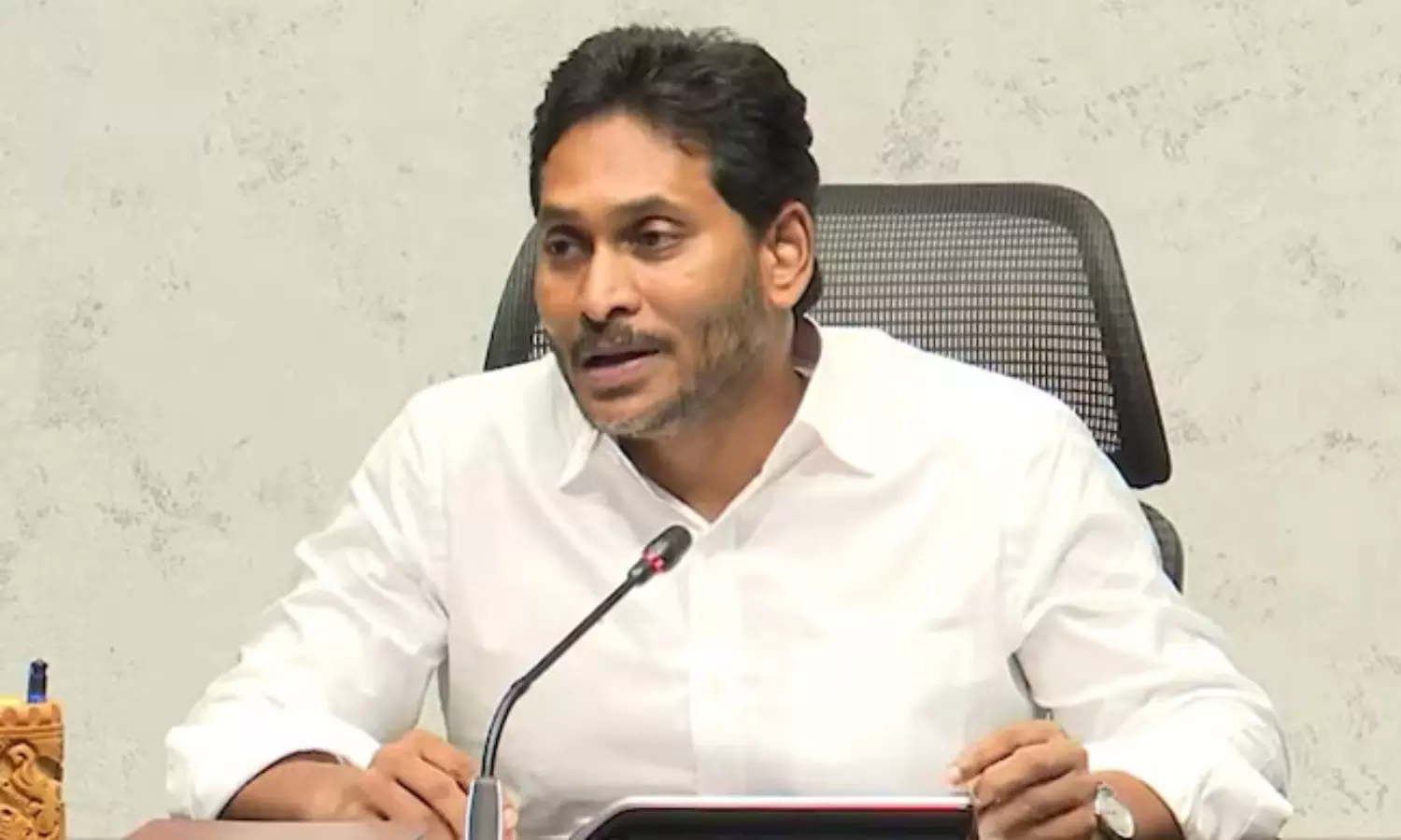 జగన్ ప్రిపేర్ గా ఉన్నారా ?