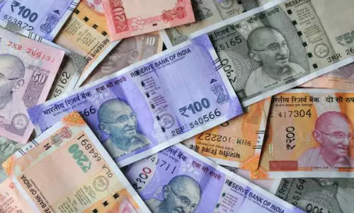 రూ.300 కు ఖర్చు తేడా 1 పైసా.. ఏ నోటు తయారీకి ఎంత ఖర్చో తెలుసా?