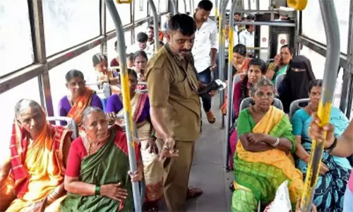 జీరో ఫేర్ టికెట్...ఉచిత బస్సు లేడీస్ తో కనెక్ట్ !