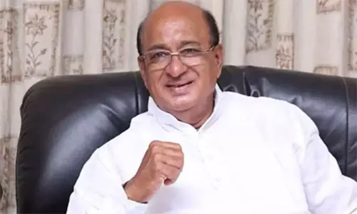 టీడీపీ భీష్ముడు గోరంట్ల ఈ ఏజ్ లో వామ్మో !