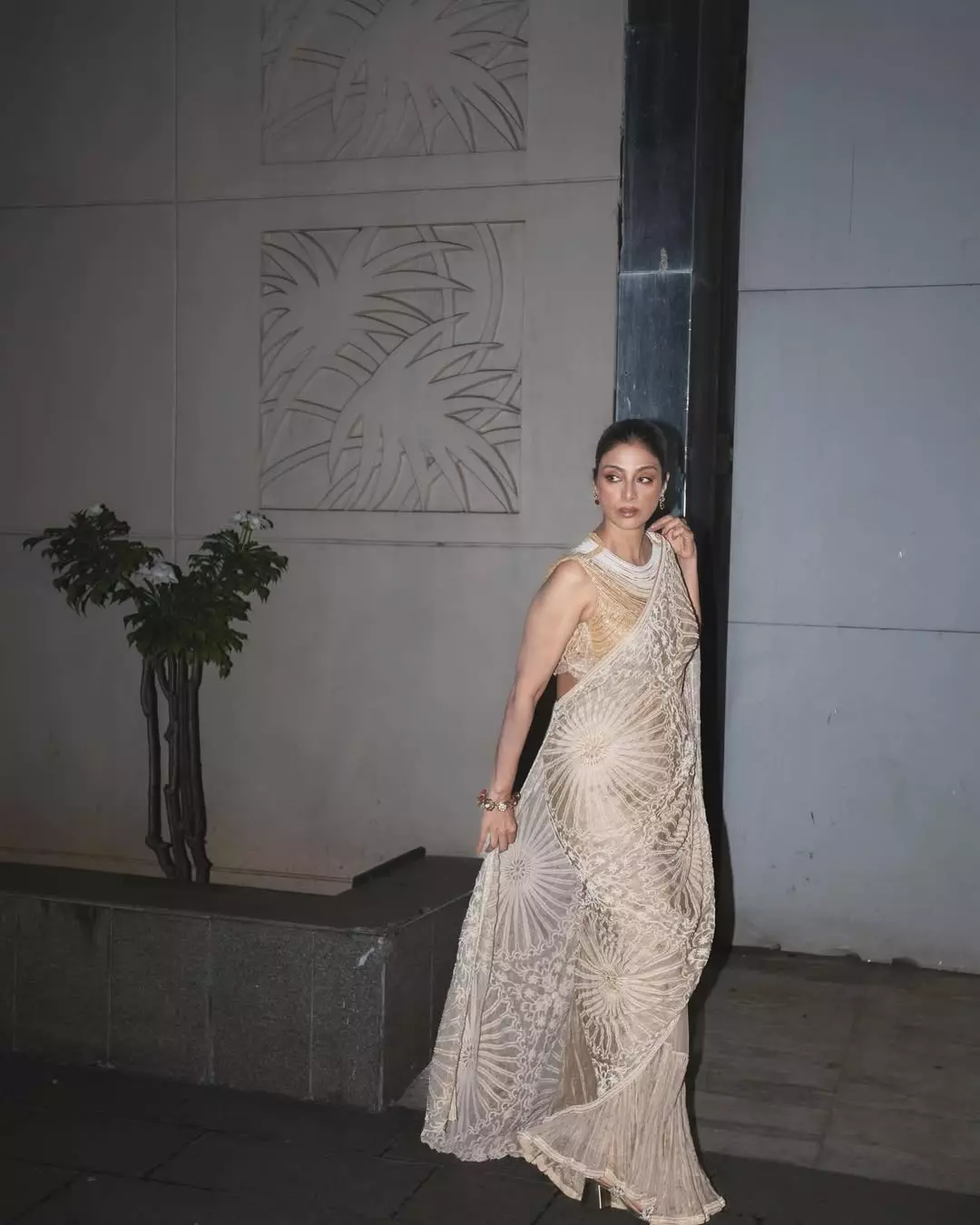 Pic Talk: Tabu Redefines Elegance In A Saree