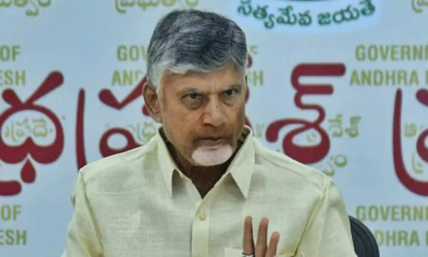 బాబు ఆలోచ‌న ఒక‌టి.. నేత‌లు చేస్తోంది మ‌రొక‌టి.. !