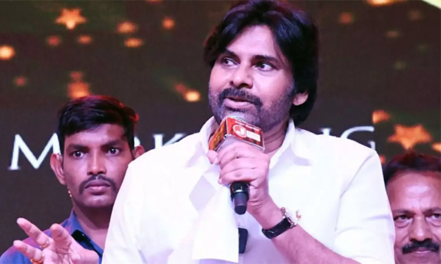 సినిమా చూసిన తర్వాత డిబేట్ జరగాలి : పవన్ కళ్యాణ్