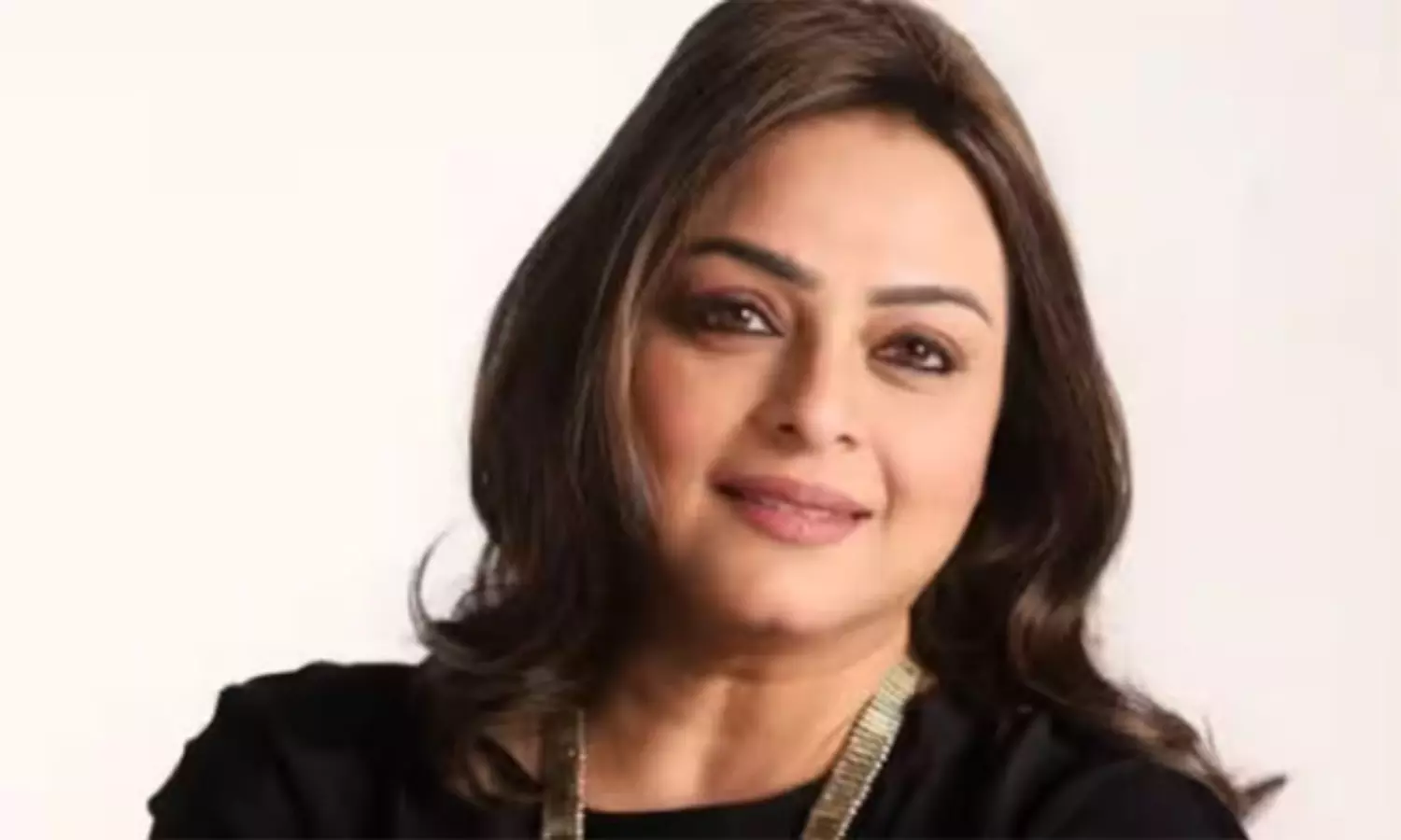 న‌టిని కాల్చి చంపారు.. ఇదోర‌కం ప్ర‌చార టెక్నిక్!