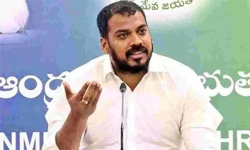 నెల్లూరులో మరో కీలక నేత ఔట్.. ఉచ్చుబిగిస్తున్న ప్రభుత్వం