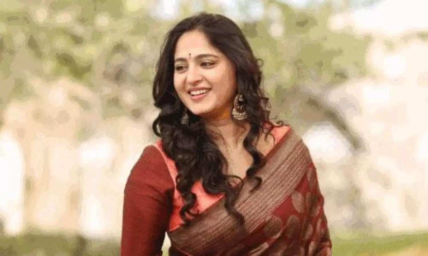 పదేళ్లుగా టాప్ లోనే.. రెమ్యునరేషన్ కూడా అదే స్థాయిలో..