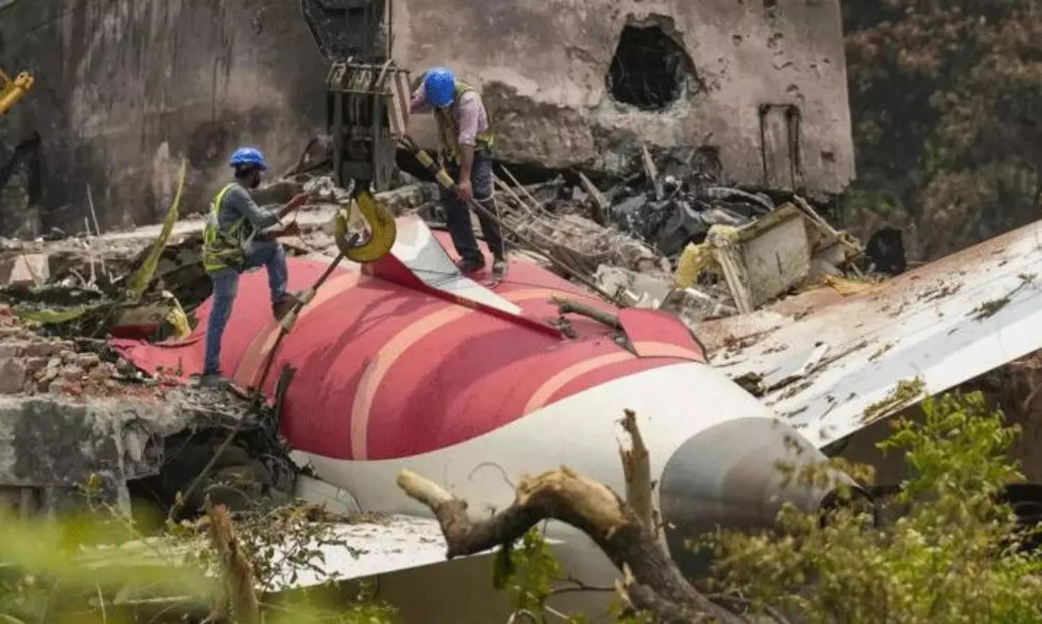 ఎయిరిండియాలో ఎఫ్.సీ.ఎస్  తనిఖీలు పూర్తి... రిజల్ట్  ఏమిటంటే..!