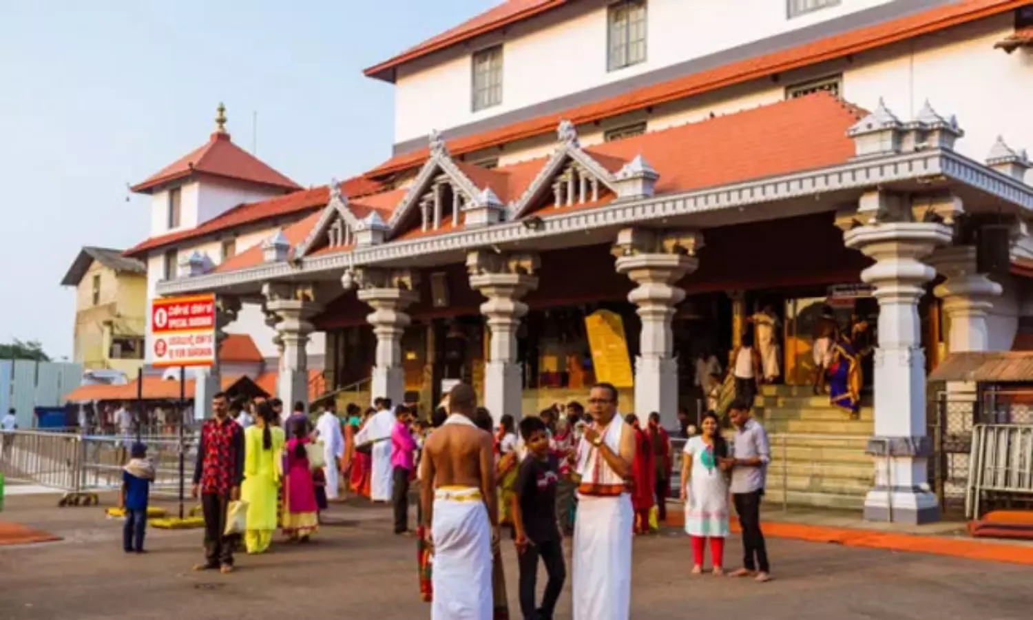 వందలాది మహిళల శవాల దిబ్బ....ధర్మస్థలి మిస్టరీ వెనక ?