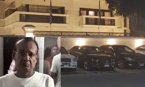 ఇది మామూలు ఫేక్ కాదు...  లేని దేశానికి భారత్  లో ఇతడు అంబాసిడర్!