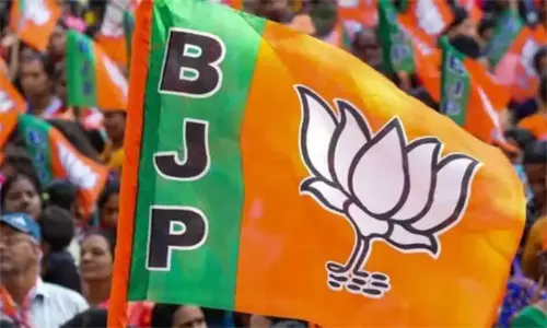 జగన్ తులాభారం ఎటు వైపు...బీజేపీకేనా ?