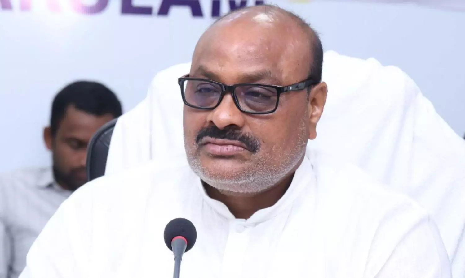 అచ్చెన్న... కోరి చెడగొట్టుకుంటున్నారా ?