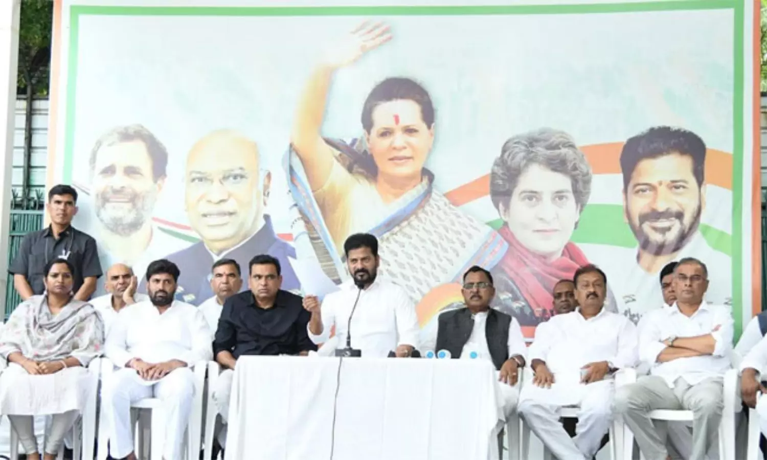 రాహుల్ తో నా ఆత్మ కలిసింది.. ఆ లేఖ ఆస్కార్ : రేవంత్