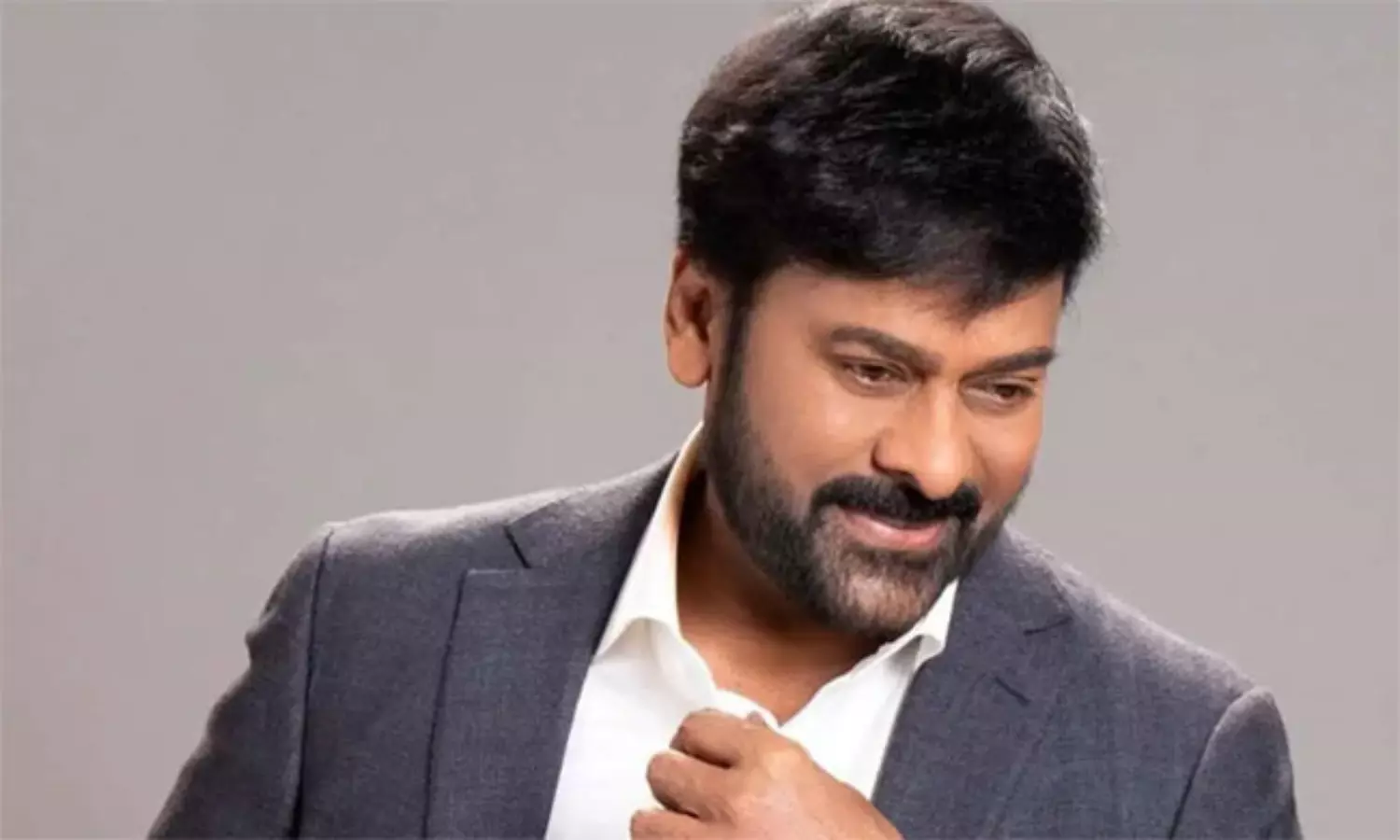 బాలీవుడ్ లో చిరంజీవి యూనివర్స్.. ఆ కథలతో..