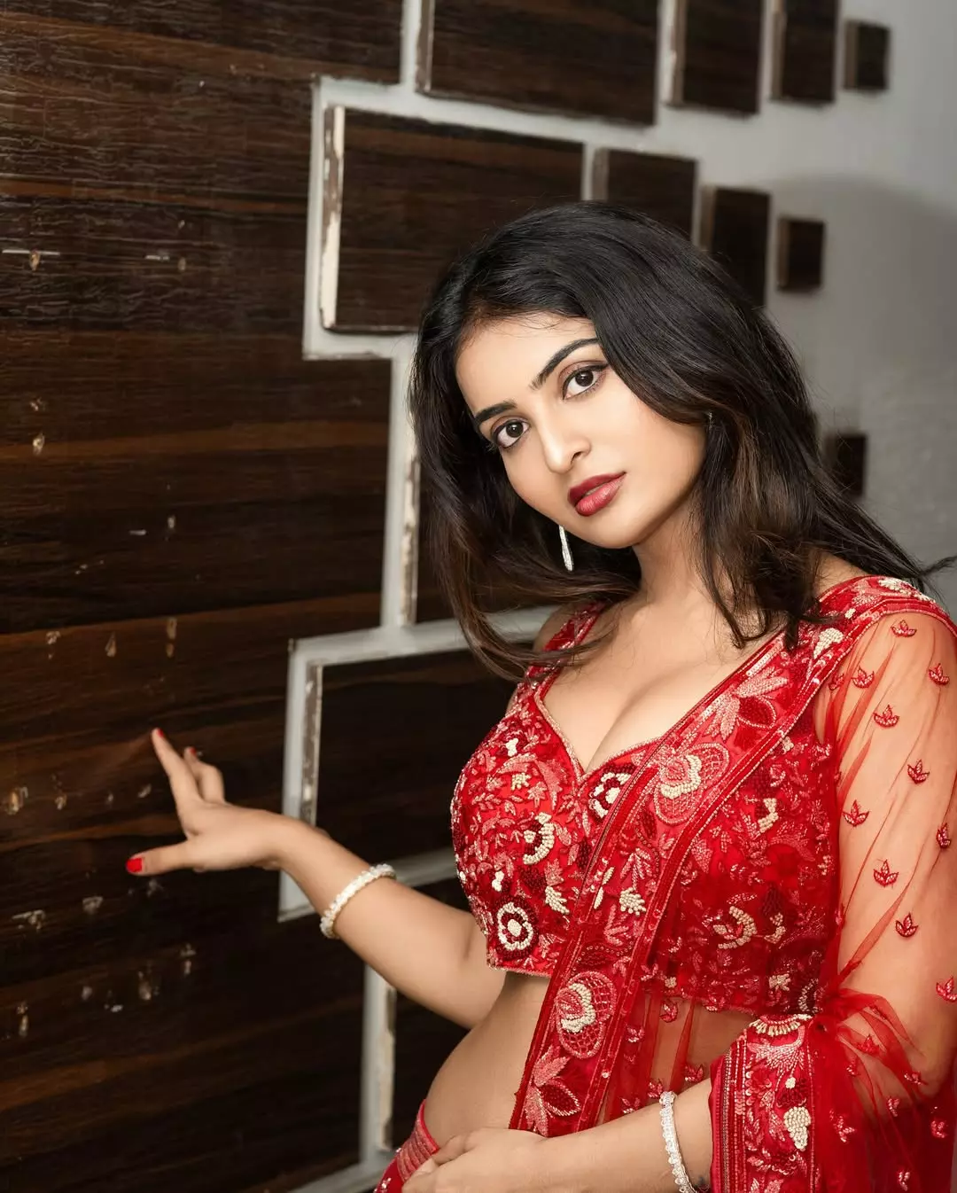 Ananya Nagalla Sizzles in Scarlet Saree Style